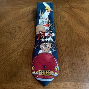 HOT CAKES Looney tune themed men’s tie